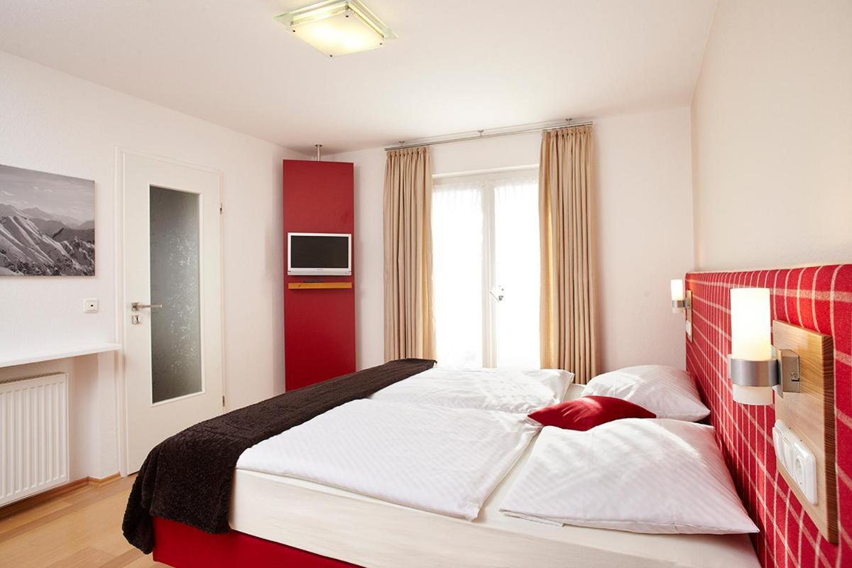 Alpenflair Ferienwohnungen Gaestehaus Hilbrand Whg 313,314,215 オーベルストドルフ エクステリア 写真